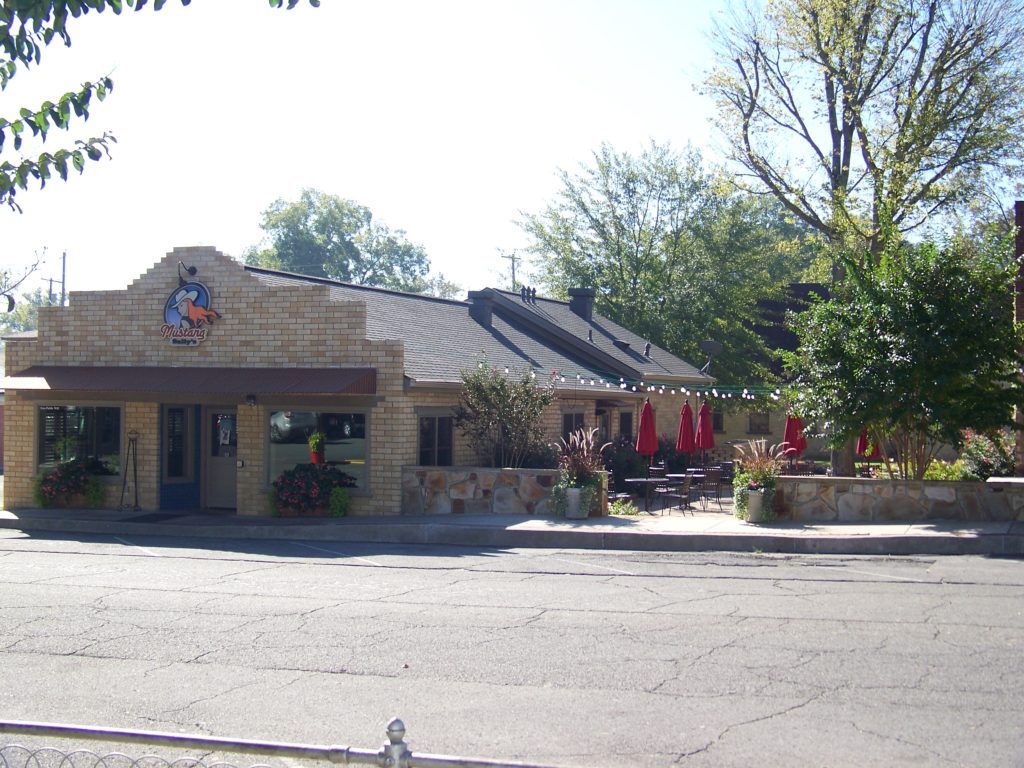 Center of Everything, Big and Small Perryville Only In Arkansas