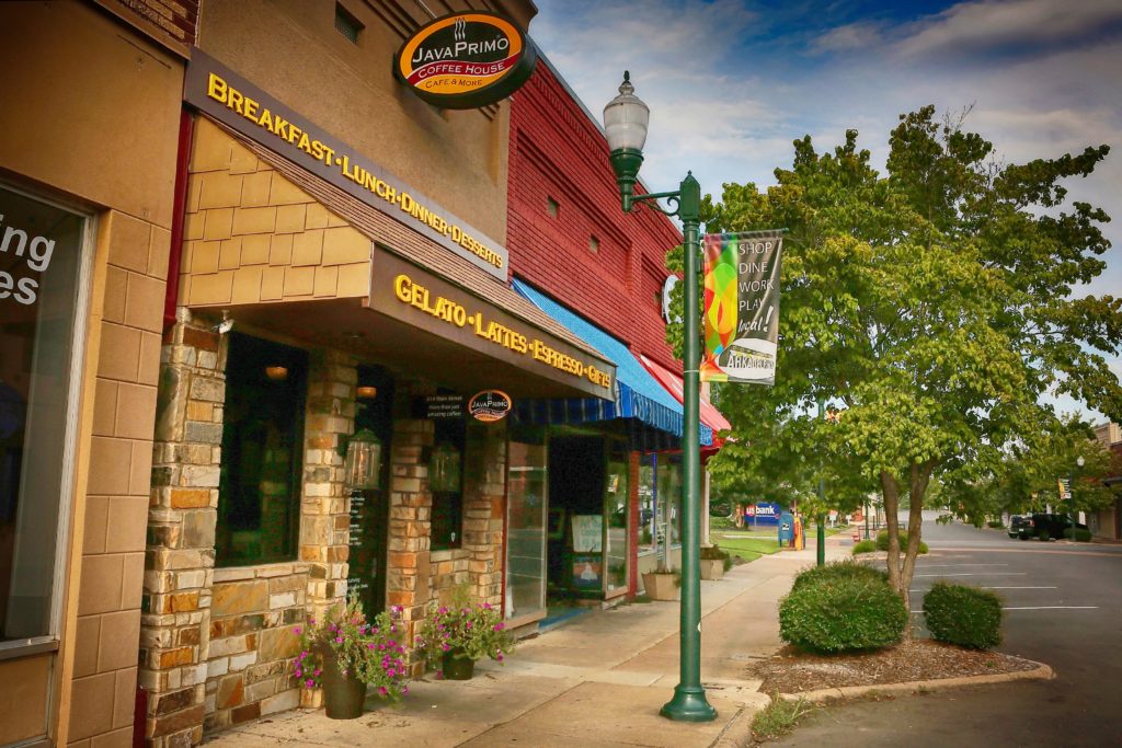 11 Arkansas Small Town Downtowns to Visit Only In Arkansas