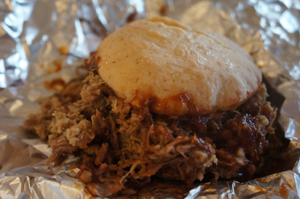 CabotMeanPigBBQ3