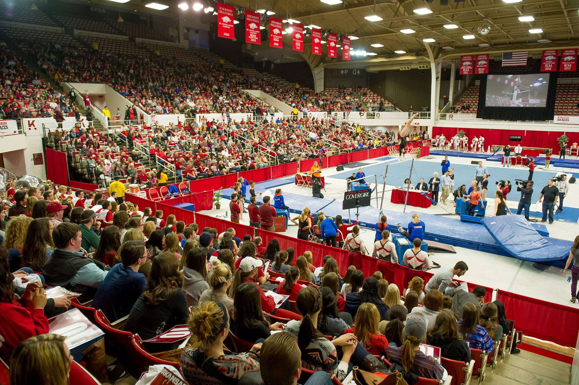 Arkansas GymBacks Provide Great Show On The Hill Only In Arkansas