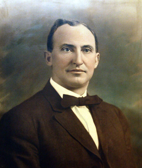 Hays_GovPort_f