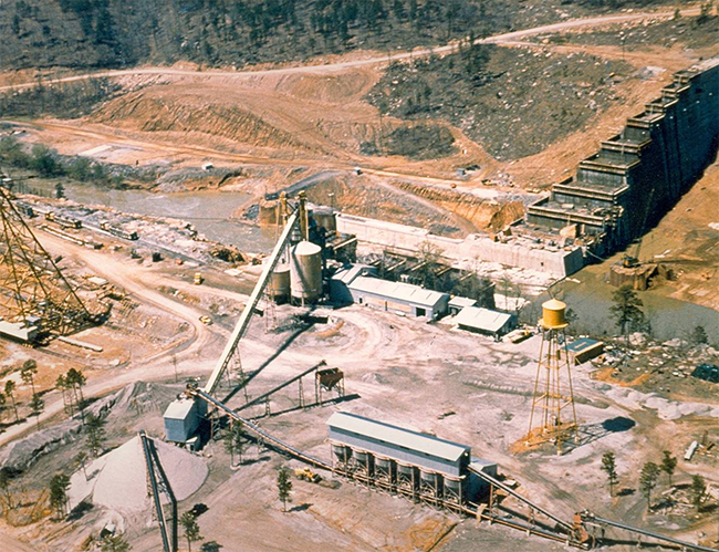 Greers Ferry Dam And William Carl Garner Visitor Center | Only In Arkansas