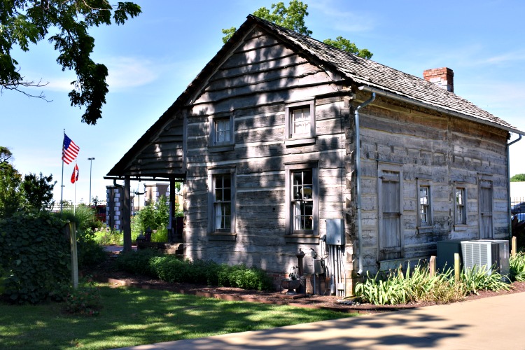 Take a Walk through History at The Peel Mansion Only In Arkansas