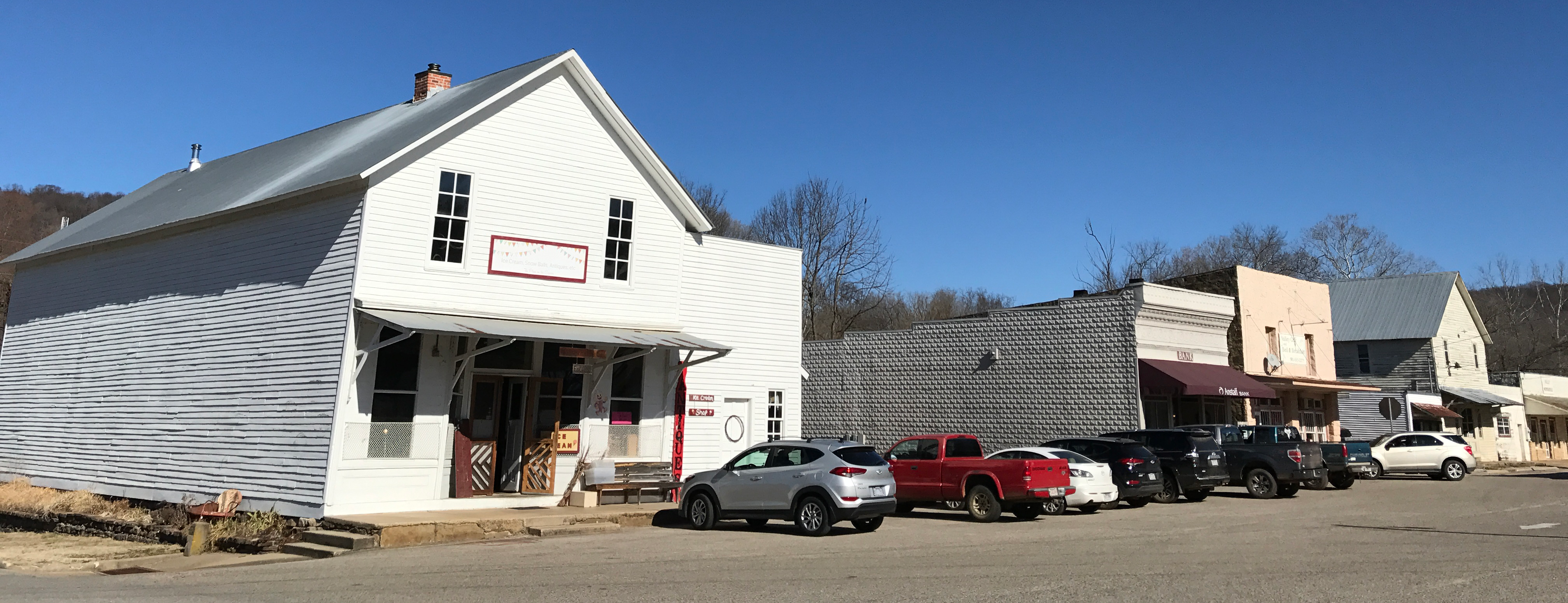 Kingston Town Square Only In Arkansas