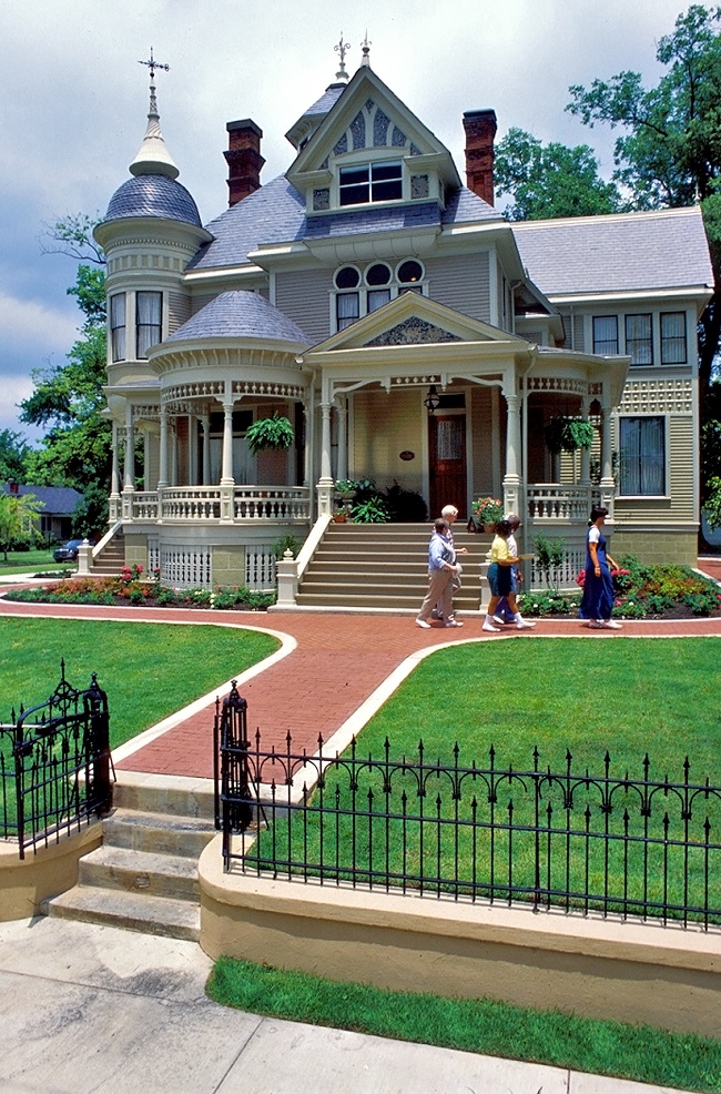 Home Sweet Southern Home: Historic Houses of Arkansas | Only In Arkansas