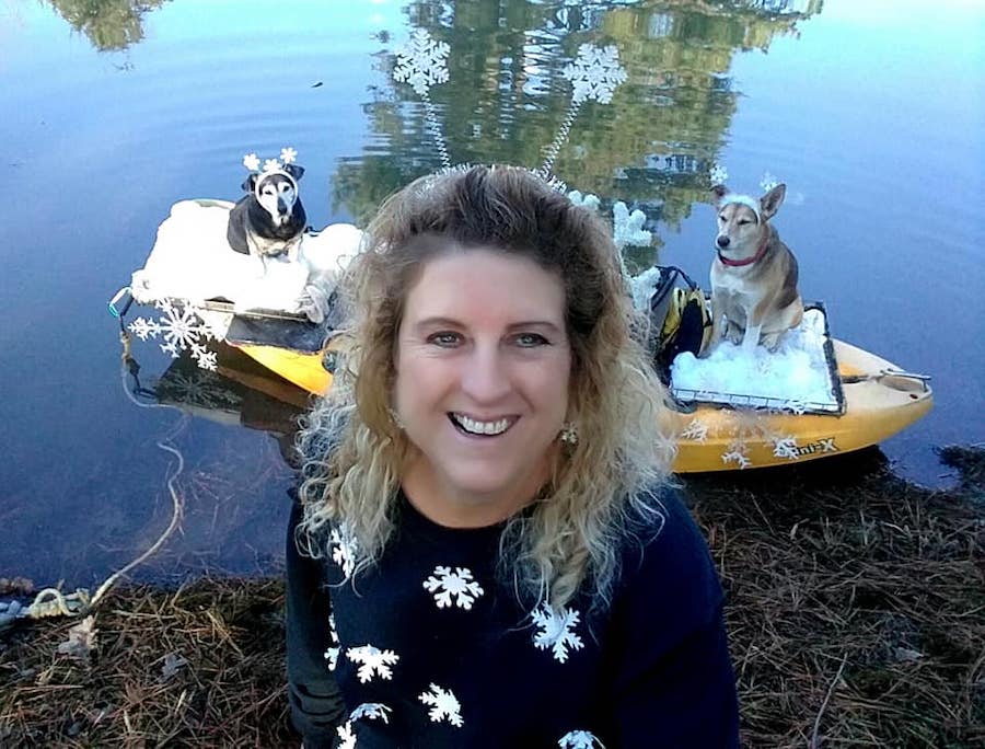 2 Dog Crew