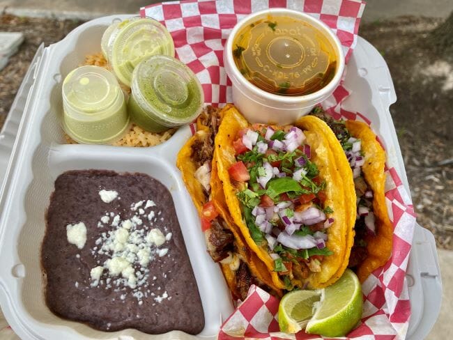 Lili's Mexican Food Truck
