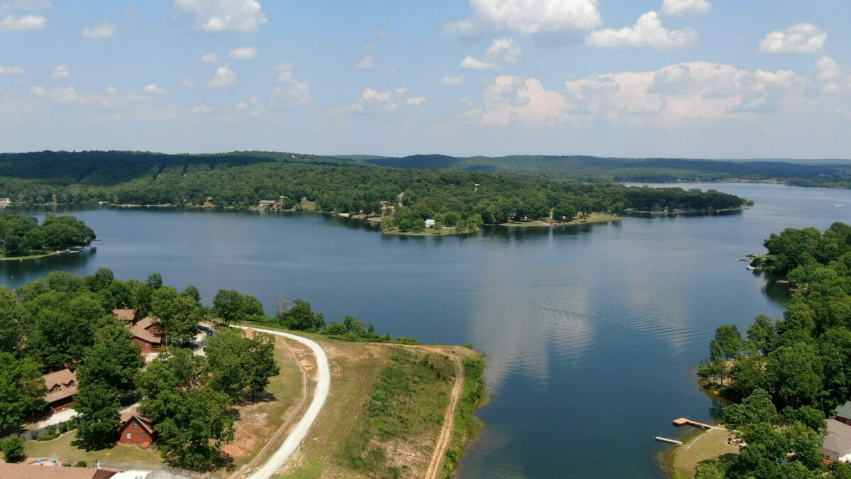 Crown Lake Resort - Only In Arkansas