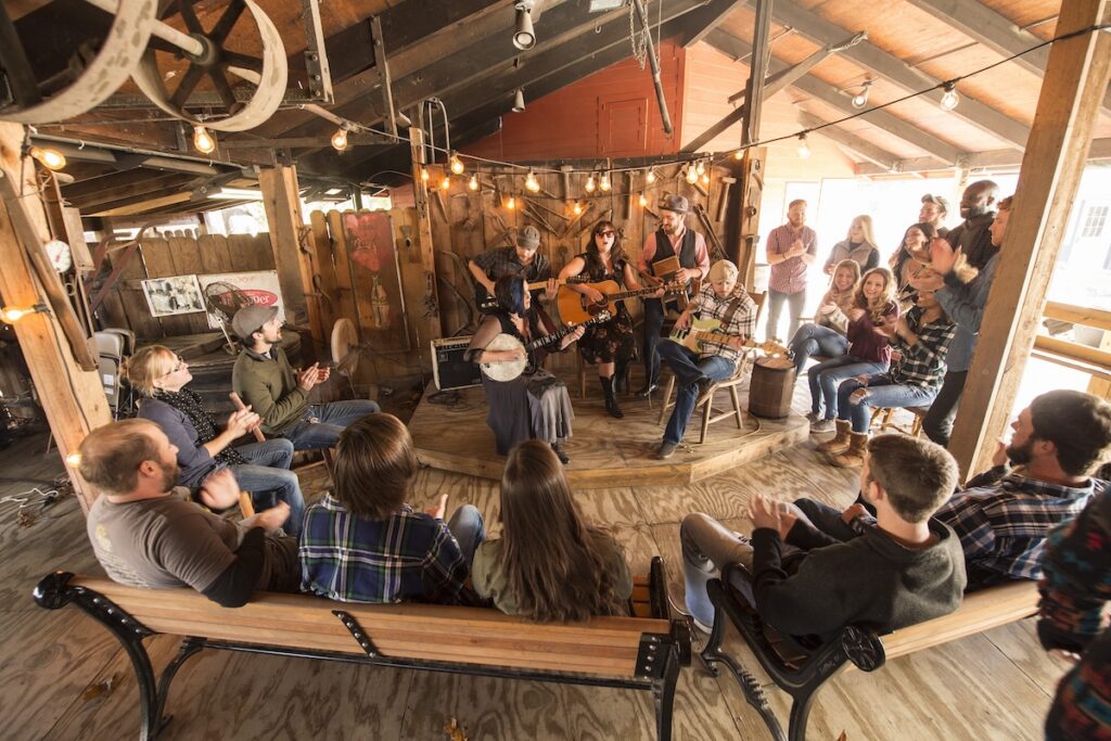 10 Arkansas Places Where Music Made History
